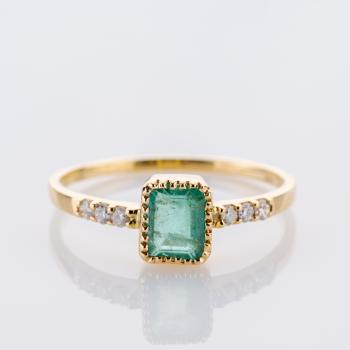 0.80ct Emerald and 0.06ct Diamond Ring in 14K Yellow Gold