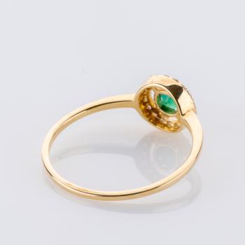 Preview: Ring aus 585er Gelbgold mit 0.25 ct Smaragd und 0.10 ct Brillanten