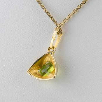 Preview: Anhänger aus 585er Gelbgold mit 1.50ct Peridot