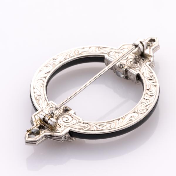 Art Deco Brosche aus 750er Weißgold mit Brillanten