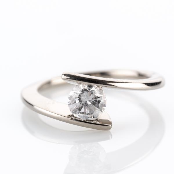 Damenring 585er Gold mit einem 0.75ct Brillant