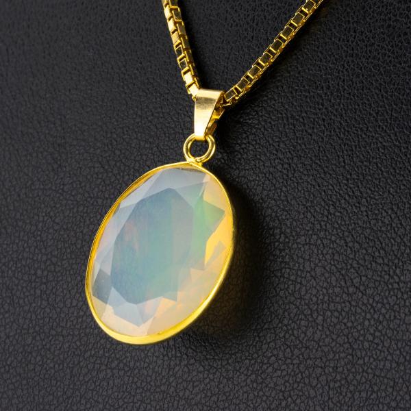 Anhänger (750er Gold) mit Opal