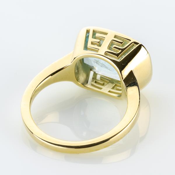 Ring aus 585er Gelbgold mit 6.32ct Aquamarin