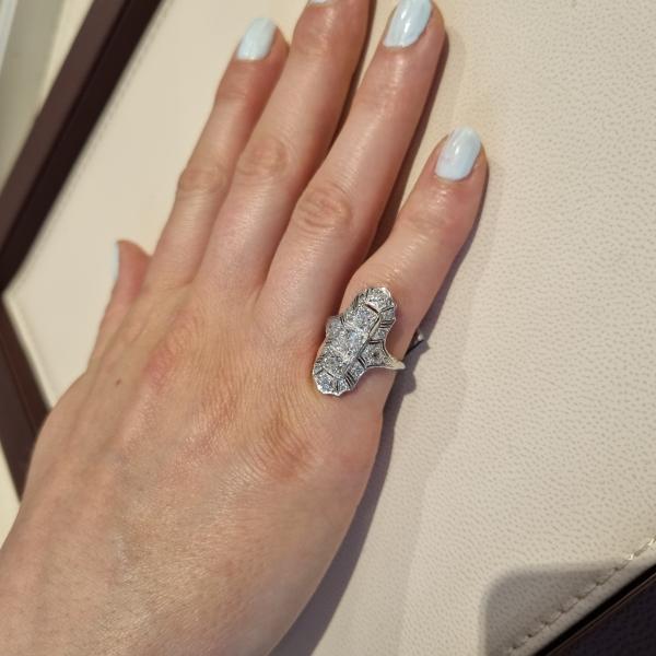 Art Deco Damenring Platin mit 1.20ct Brillanten