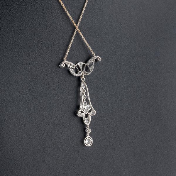 Collier mit 1,2 ct Brillanten