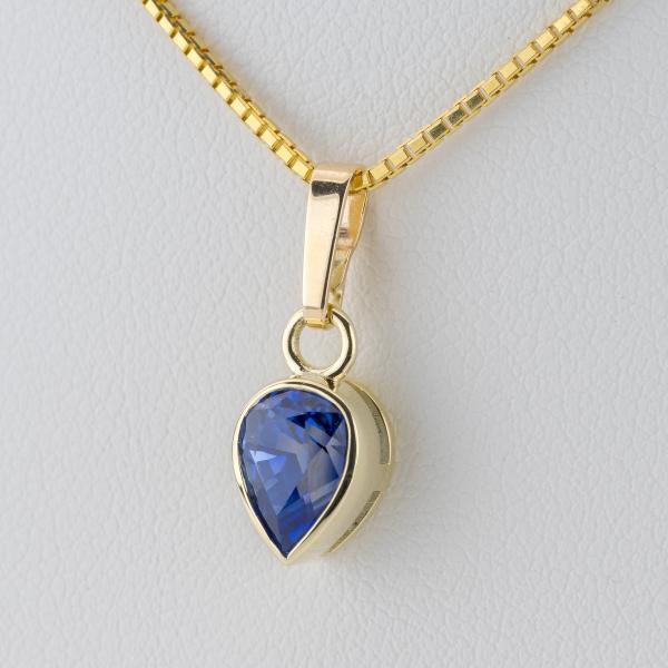 Anhänger aus 585er Gelbgold mit 1,73 ct Saphir