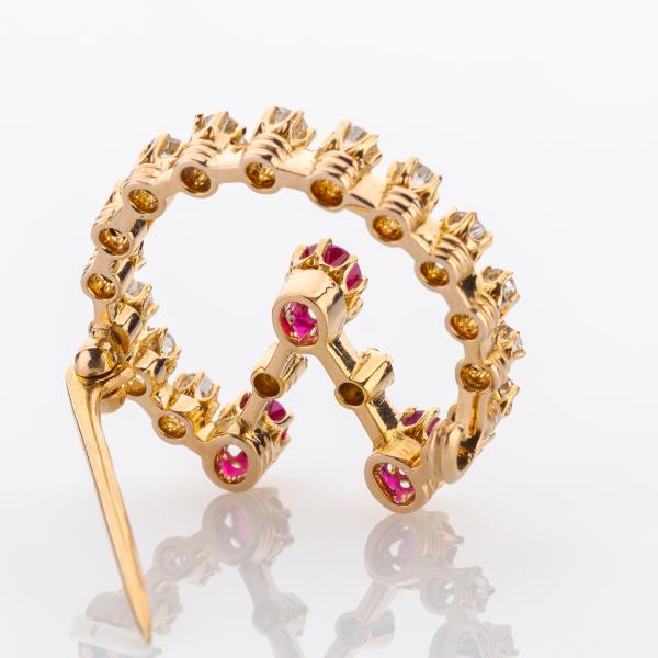 Antike Brosche (585er Gold) mit Rubinen und Altschliffbrillanten