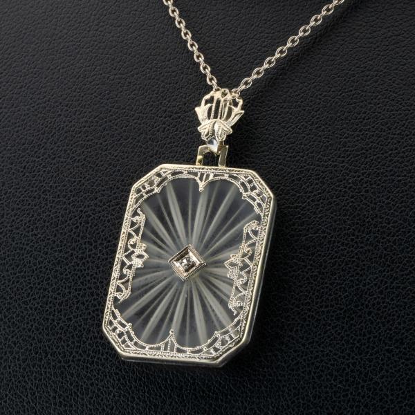 Art Deco Anhänger aus 585er Weißgold mit Brillant