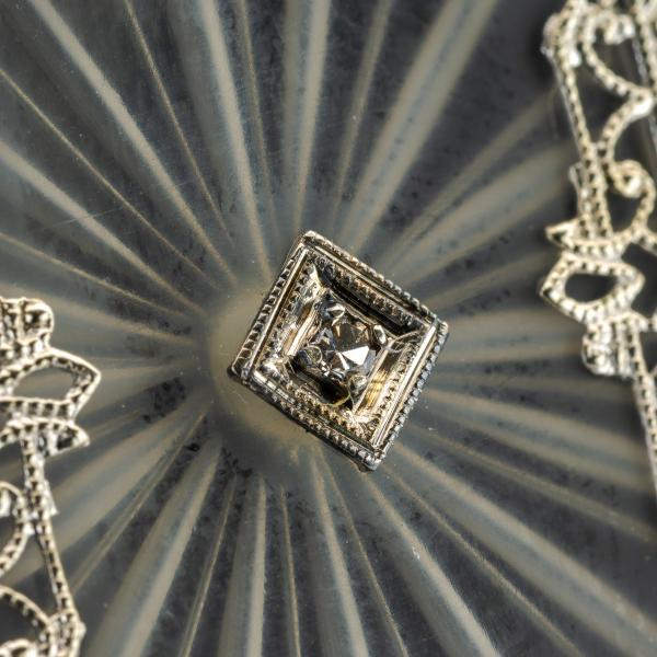 Art Deco Anhänger aus 585er Weißgold mit Brillant