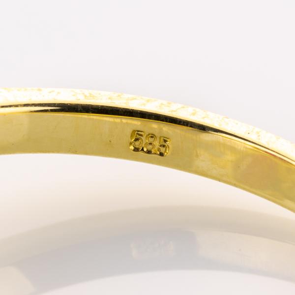 Ring aus 585er Gold mit 2.20ct Rubin und 0.32ct Brillanten