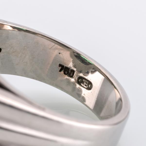 Cocktailring (750er Gold) mit 5.50ct Smaragd und 1.10ct Brillanten