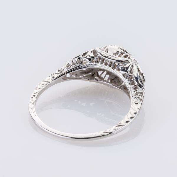 Ring aus 750er Weißgold mit 0,40 ct Brillanten