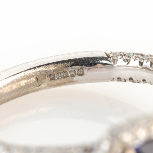 Vintage ladies ring (18k gold) with 3.0ct sapphires and 2.0ct diamonds