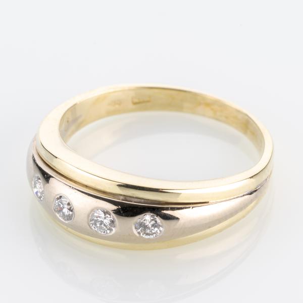 Ladies ring 14k gold with 0.22ct diamonds