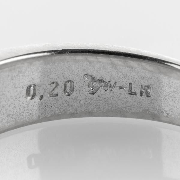Ring aus 585er Weißgold mit 0.20ct Brillant