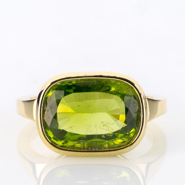 Ring 585er Gold mit einem 6.0ct Peridot