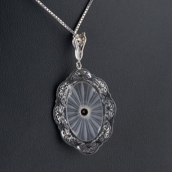 Anhänger aus 585er Weißgold mit Diamant und Camphor Glass