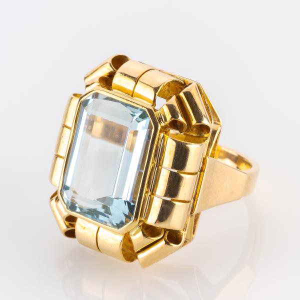Vintage Ring 585er Gold mit einem 9.0ct Aquamarin