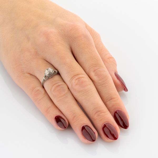 Art Deco Ring aus 585er Weißgold mit Brillant