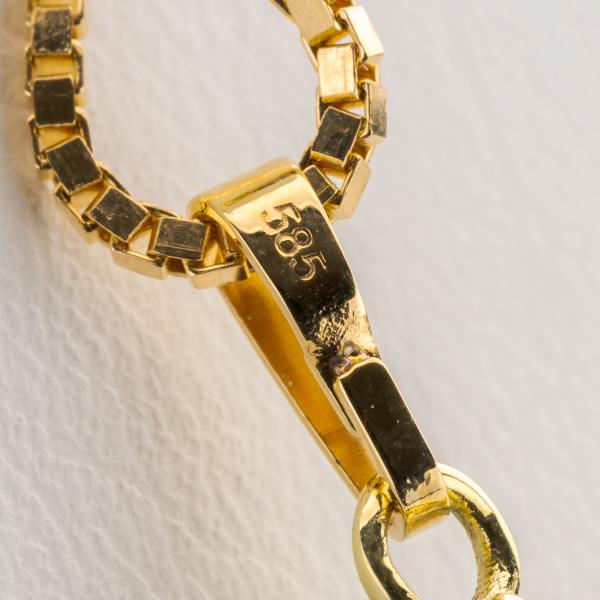 14k gold pendant with an 3.65ct aquamarine