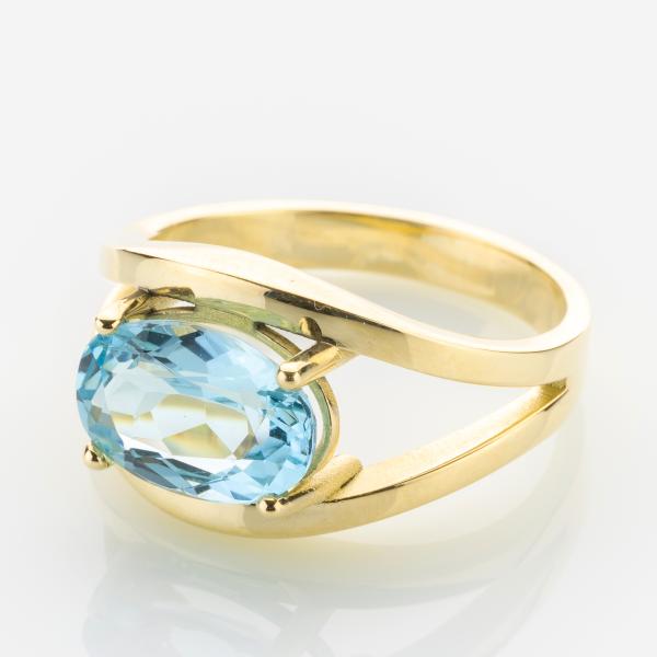 Ring aus 585er Gold mit 2.34ct Aquamarin