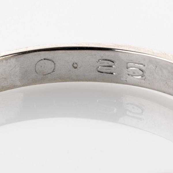 Ring aus 585er Weißgold mit Brillant