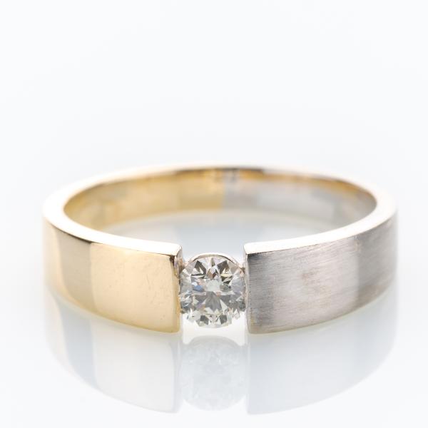 14k gold ring with a diamond