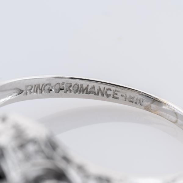 Ring aus 750er Weißgold mit 0.04ct Brillant