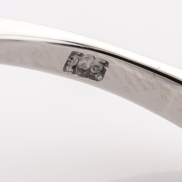 Ring aus 585er Weißgold mit einem 1.89ct Saphir und 0.80ct Brillanten