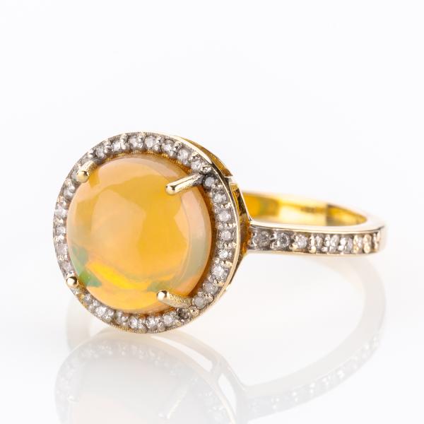 Ring 750er Gold mit Opal und 0.50ct Brillanten