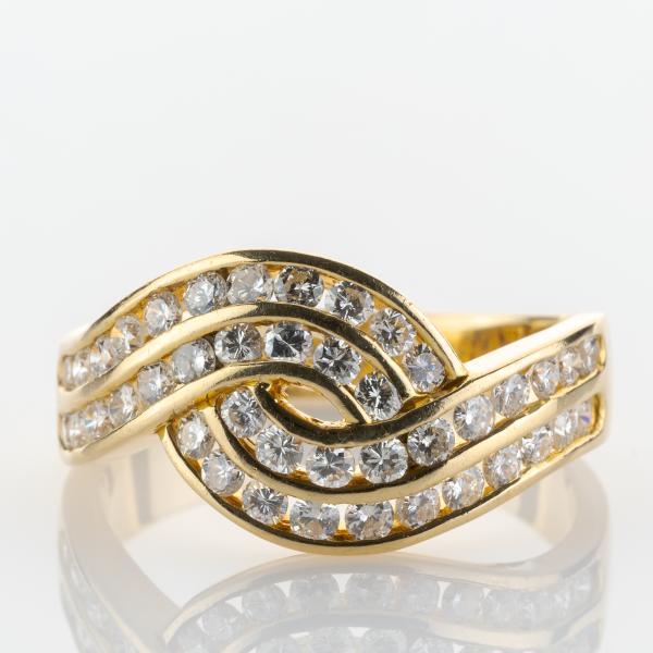 Ring aus 750er Gold mit 1.0ct Brillanten