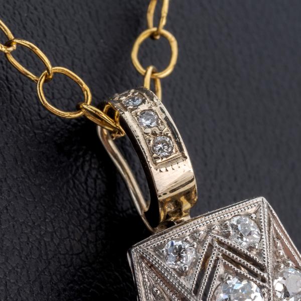 Art Deco Anhänger (Platin) mit Diamanten
