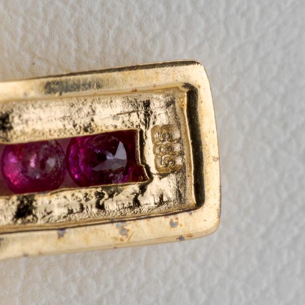 0.50 Carat Ruby Pendant in 14k Yellow Gold