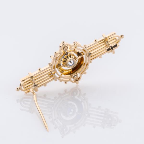 Antike Brosche aus 585er Gelbgold mit Saphir und Diamantrosen