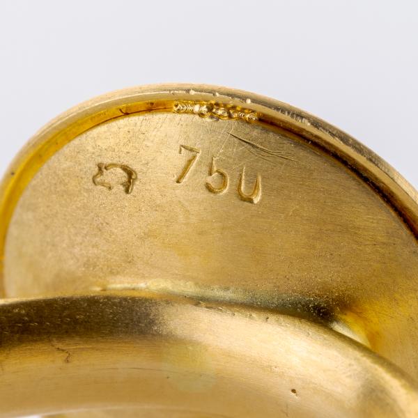 Ring aus 750 Gelbgold mit Perle