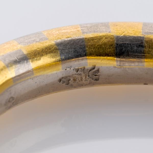 Ring aus 750 Gelbgold und 900 Platin ohne Besatz