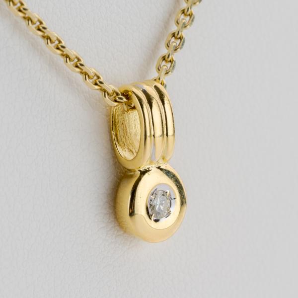 0.05ct Diamond Pendant in 18K Yellow Gold