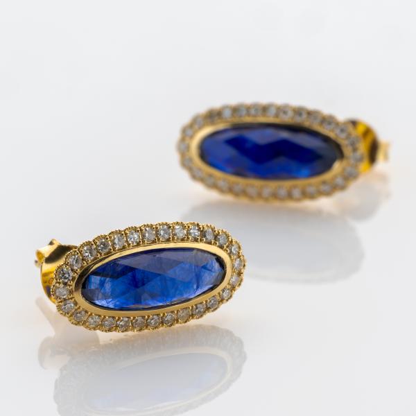 14k gold ear studs with 2.50ct sapphires and 0.45ct diamonds