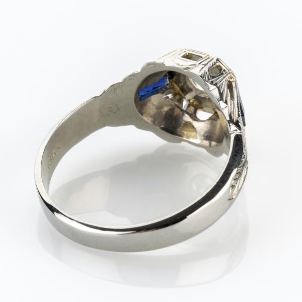 Art Deco Ring 18k gold with a 0.40ct diamond and 0.20ct sapphires